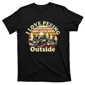 I Love Heart Peeing Outside Lover Camping Hikind Outdoors T-Shirt