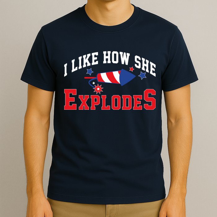 I Like How He Explodes Funny Fireworks Lover Matching Team Couple 4th Of July T-Shirt