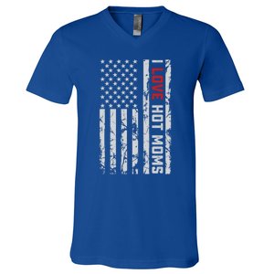 I Love Hot Moms American Usa Flag Gift V-Neck T-Shirt