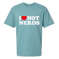 I Love Hot Nerds Funny Geek Science Gamer Smart Thinker Fan Sueded Cloud Jersey T-Shirt