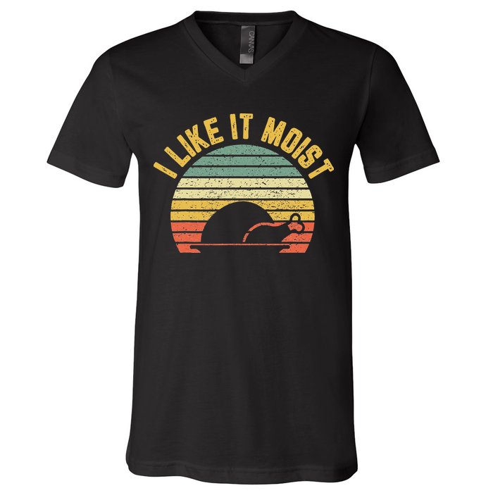 I Like It Moist Retro Funny Thanksgiving V-Neck T-Shirt