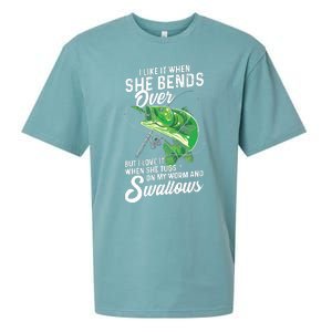 I Like It When She Bends Over Fishing Gifts For Men Sueded Cloud Jersey T-Shirt