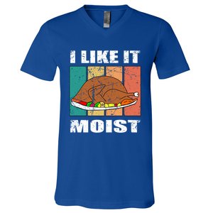 I Like It Moist Throwback Thanksgiving Dinner Family Gift V-Neck T-Shirt