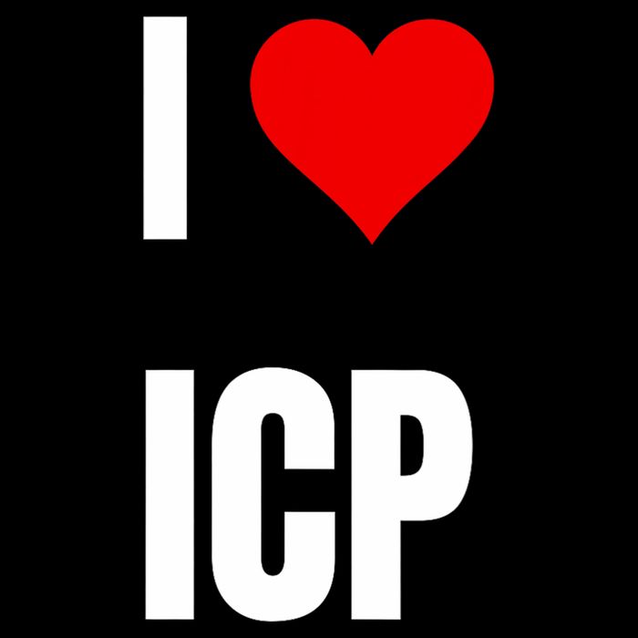 I Love Icp . Crypto Saying For The Blockchain And Token Nerd Daily Commute Backpack