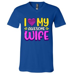 I Love My Awesome Wife Gift V-Neck T-Shirt