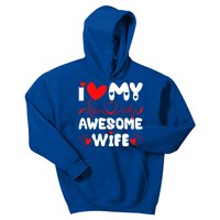 I Love My Awesome Wife Valentine's Day Matching Couple Funny Gift Kids Hoodie