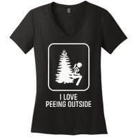 I Love Peeing Outside Girl Sign Funny Camping Hiking Outdoor Women's V-Neck T-Shirt