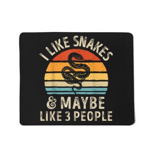 I Like Snakes And Maybe 3 People Snake Reptile Lover Retro Mousepad