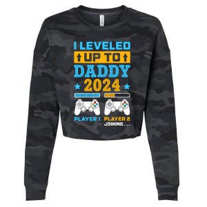 I Leveled Up To Daddy Est 2024 Soon To Be Dad Birthday Gamer Cropped Pullover Crew