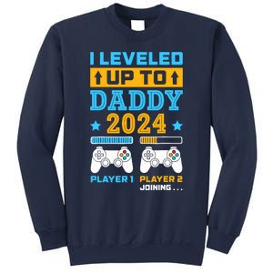 I Leveled Up To Daddy Est 2024 Soon To Be Dad Birthday Gamer Sweatshirt