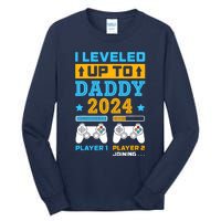 I Leveled Up To Daddy Est 2024 Soon To Be Dad Birthday Gamer Tall Long Sleeve T-Shirt