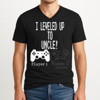 I Leveled Up To Uncle New Uncle Gaming V-Neck T-Shirt