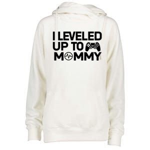 I Leveled Up To Mommy Gamer Heartbeat Soon To Be Mom Gift Womens Funnel Neck Pullover Hood