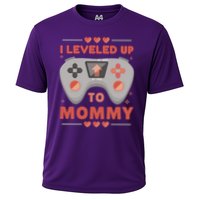 I Leveled Up To Mommy Gamer Cooling Performance Crew T-Shirt