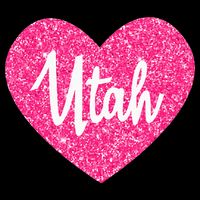 I Love Utah USA State Pink Heart Gift For Women Womens T-Shirt
