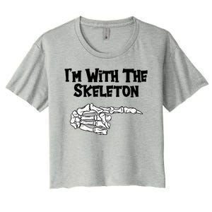 I'm With The Skeleton Funny Halloween Women's Crop Top Tee