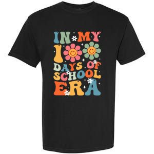 In My 100 Days Of School Era Groovy Teacher 100th Day Garment-Dyed Heavyweight T-Shirt