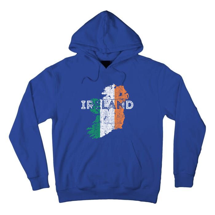 Irish Map And Flag Souvenir Gift Distressed Ireland Cool Gift Tall Hoodie