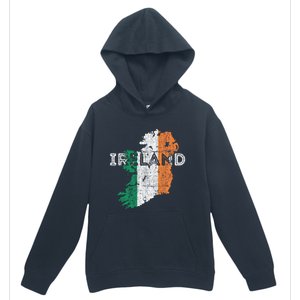 Irish Map And Flag Souvenir Gift Distressed Ireland Cool Gift Urban Pullover Hoodie