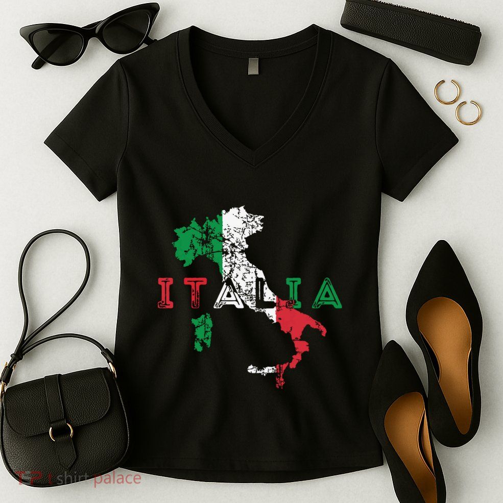 Italy Map And Flag Souvenir Distressed Italia Women's V-Neck T-Shirt