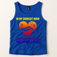 In My Darkest Hour I Reached For A Hand Found A Paw Xmas Gift Tank Top