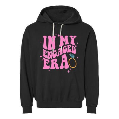 In My Engaged Era Groovy Bride Bachelorette Party Bridesmaid  Garment-Dyed Fleece Hoodie