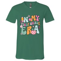 In My First Grade Era Back To School Retro Groovy 1st Grade V-Neck T-Shirt