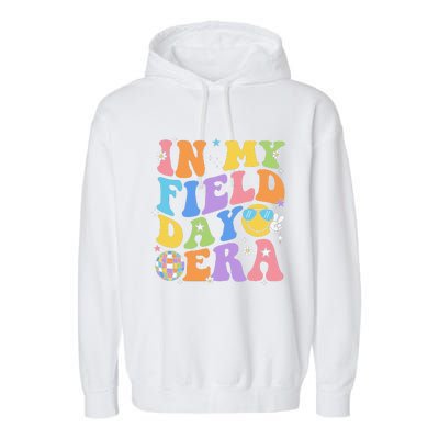 In My Field Day Era Teacher Funny Field Day 2024 Garment-Dyed Fleece Hoodie