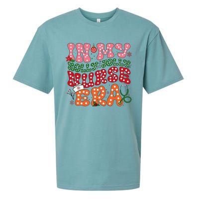 In My Holly Nurse Era Jolly Nurse Xmas Retro Nurse Christmas Sueded Cloud Jersey T-Shirt