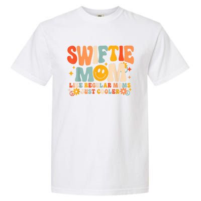 Its Me Hi Im The Cool Mom Its Me Retro Groovy Mothers Day Garment-Dyed Heavyweight T-Shirt