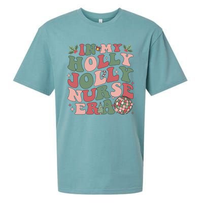 In My Holly Xmas Jolly Nurse Era Retro Christmas Jolly Nurse Gift Sueded Cloud Jersey T-Shirt