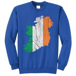 Ireland Map Irish Flag Ireland Trip Souvenir Irish Roots Cool Gift Sweatshirt