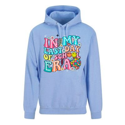 In My Last Day Of School Era Groovy Retro Graduate Funny Funny Gift Unisex Surf Hoodie