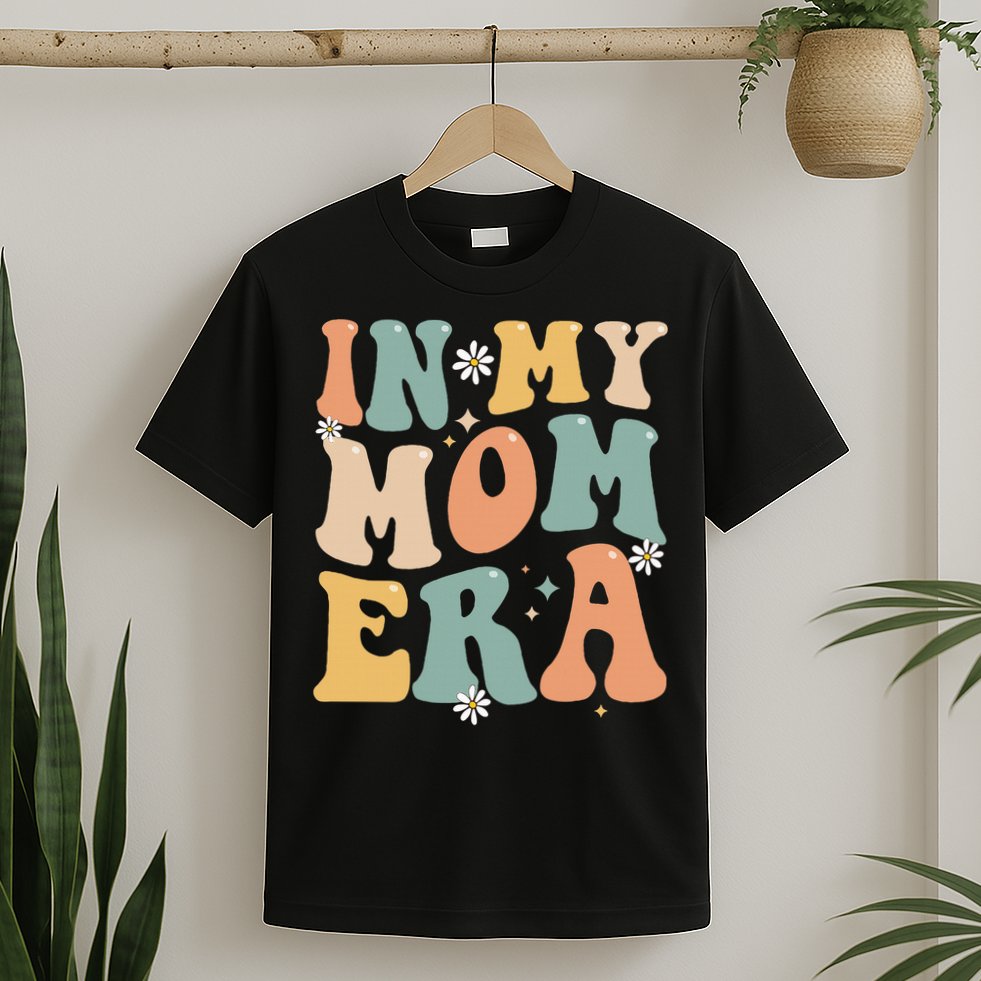 In My Mom Era Lover Groovy Retro Mom Funny Mothers Day T-Shirt