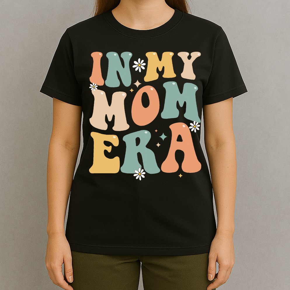 In My Mom Era Lover Groovy Retro Mom Funny Mothers Day T-Shirt