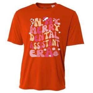 In My Merry Dental Assistant Era Retro Groovy Pink Christmas Gift Cooling Performance Crew T-Shirt