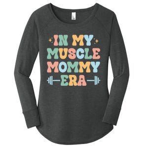 In My Muscle Mommy Era Groovy Women's Perfect Tri Tunic Long Sleeve Shirt