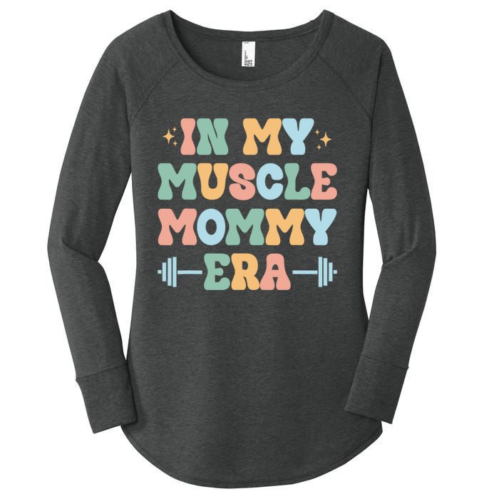 In My Muscle Mommy Era Groovy Women's Perfect Tri Tunic Long Sleeve Shirt