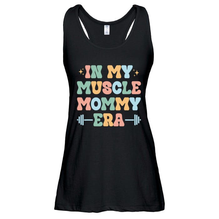 In My Muscle Mommy Era Groovy Ladies Essential Flowy Tank