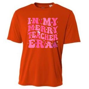 In My Merry Teacher Era Groovy Pink Christmas Teacher Gift Cooling Performance Crew T-Shirt