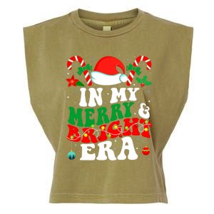 In My Merry And Bright Era Cute Groovy Retro Xmas Christmas Garment-Dyed Women's Muscle Tee