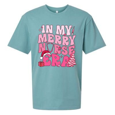 In My Merry Nurse Era Retro Groovy Wavy Pink Santa Hat Xmas Cute Gift Sueded Cloud Jersey T-Shirt