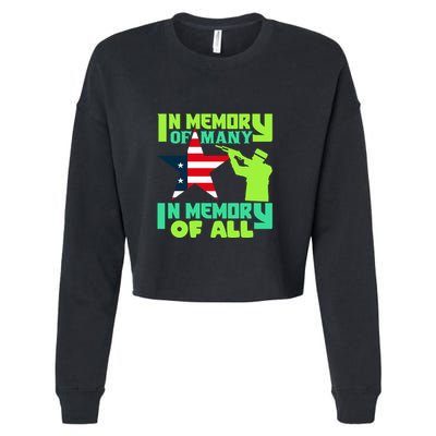 In Memory Of Many In Memory Of All Memorial Day Gift American Flag Cropped Pullover Crew