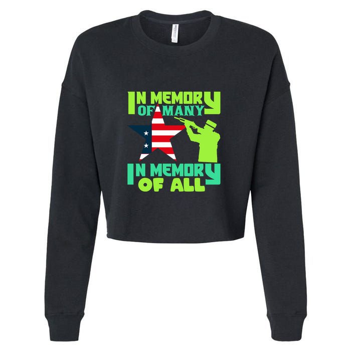 In Memory Of Many In Memory Of All Memorial Day Gift American Flag Cropped Pullover Crew