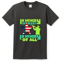 In Memory Of Many In Memory Of All Memorial Day Gift American Flag T-Shirt