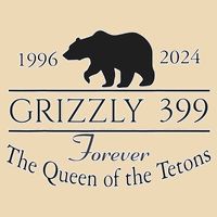 In Memory Of Bear 399 Forever Queen Of The Tetons Bag
