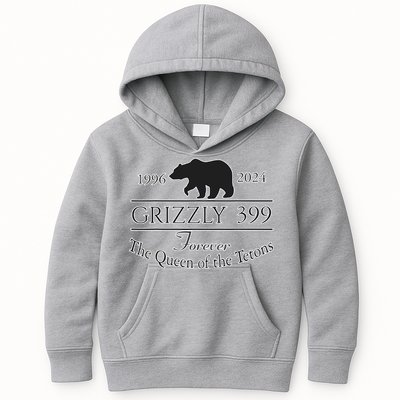 In Memory Of Bear 399 Forever Queen Of The Tetons Kids Hoodie
