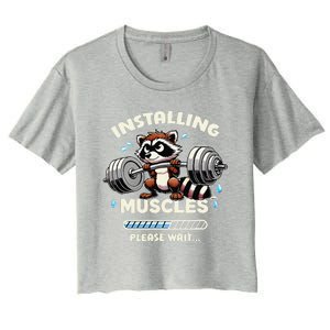 Installing Muscle Please Wait Women's Crop Top Tee