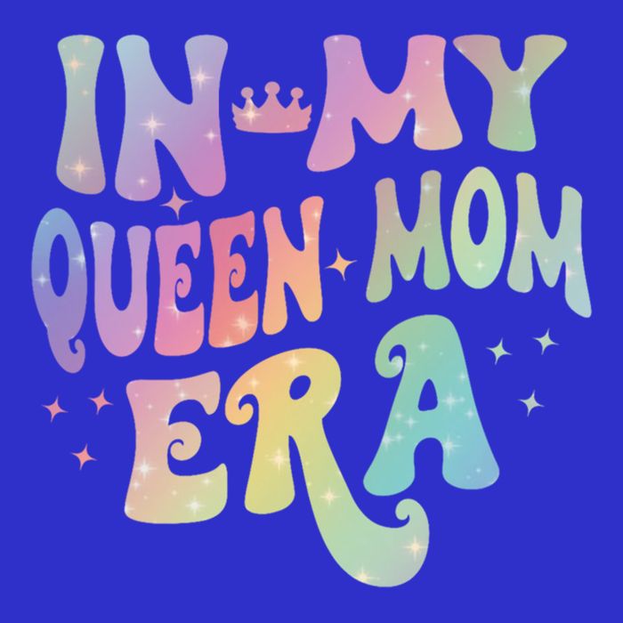 In My Queen Mom Era Gift Premium T-Shirt