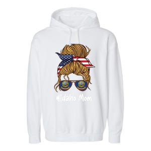 Idaho Mom Retro Patriotic American Flag Mothers Day Meaningful Gift Garment-Dyed Fleece Hoodie